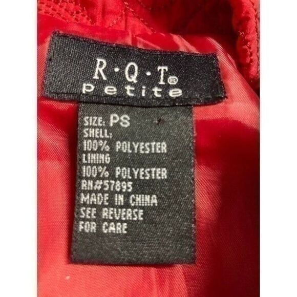 R.Q.T. Quilted Embroidered Zip Up Collared Blazer Red Size Small Petite Pockets - Picture 4 of 14